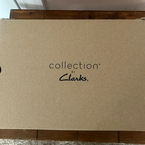 Clarks Men’s/Hommes Chukka boots new never worn - Picture 7 of 8